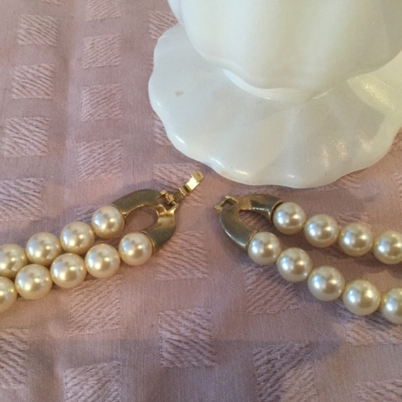 Necklace - Picture 2 of 2